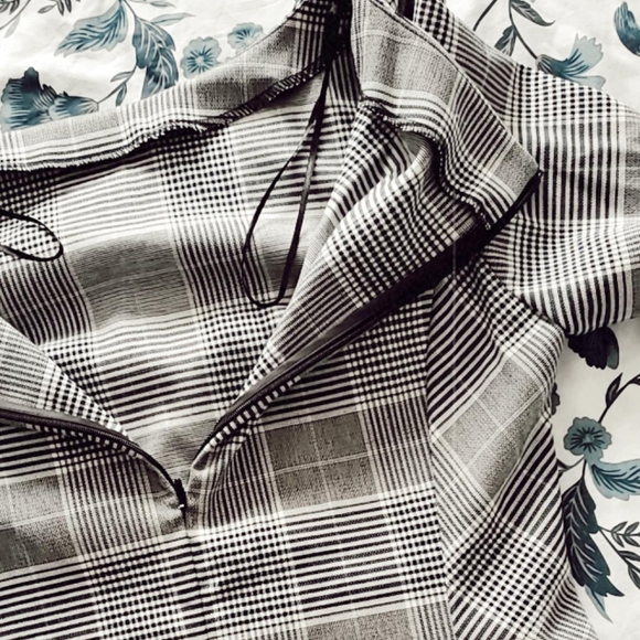 H&M Sheath Checker-blocked Black/White Dress - Picture 1 of 10